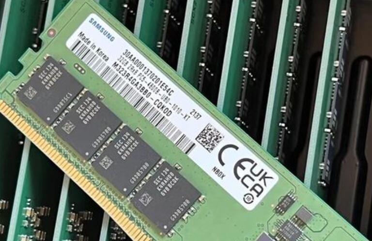 三星DDR5 4800B 16G 臺式機內(nèi)存條