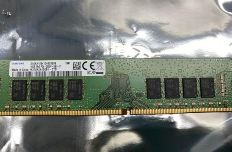 M391A2K43DB1-CVF 三星DDR4 2933 ECC  16G 務(wù)器內(nèi)存條縮略圖