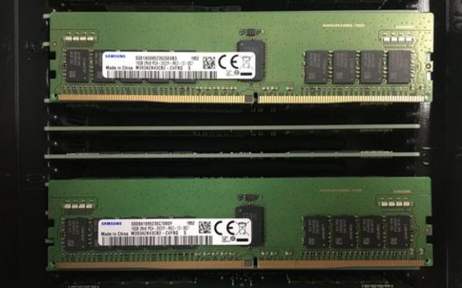M393A2K43CB2-CVF三星 2933 DDR4 16G服務(wù)器內(nèi)存條子縮略圖